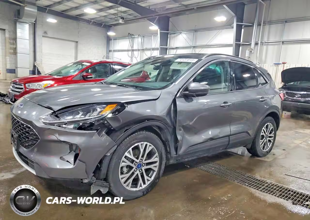 2022 Ford Escape Sel