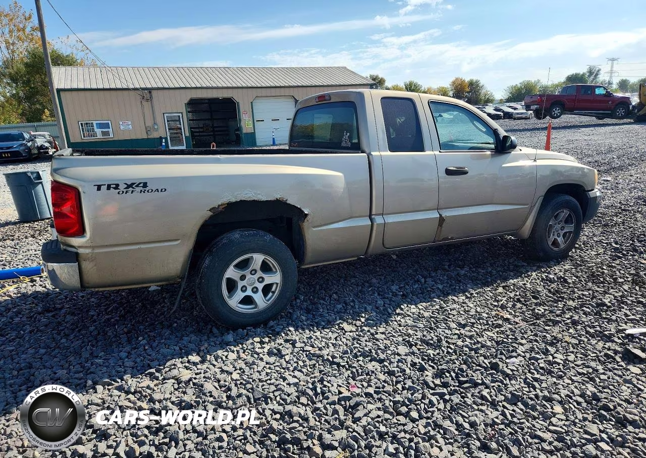 2005 Dodge Dakota Slt VIN:1D7HE42K25S281262 - 3