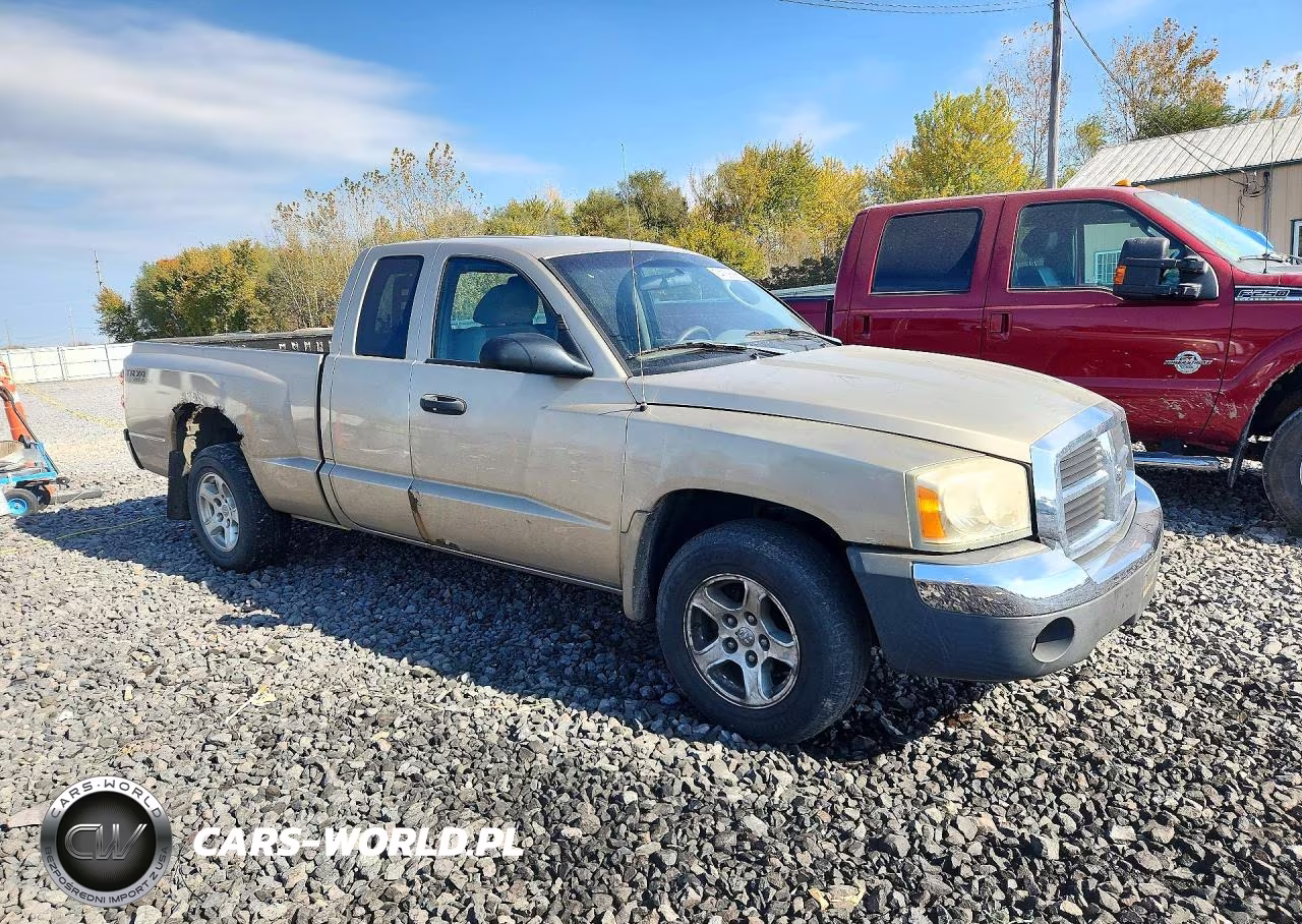 2005 Dodge Dakota Slt VIN:1D7HE42K25S281262 - 4