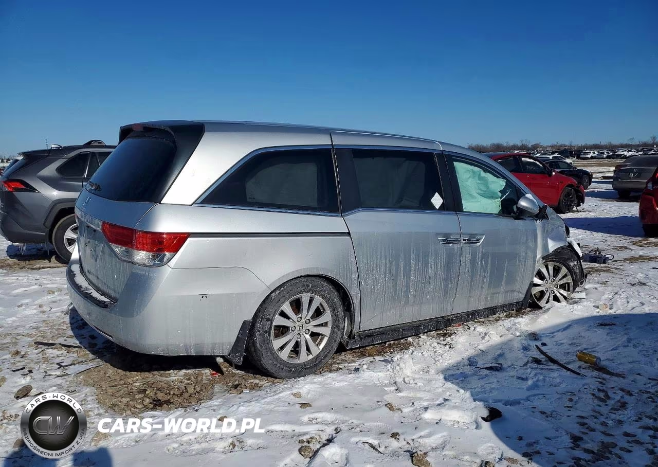 2015 Honda Odyssey Ex VIN:5FNRL5H45FB053855 - 3