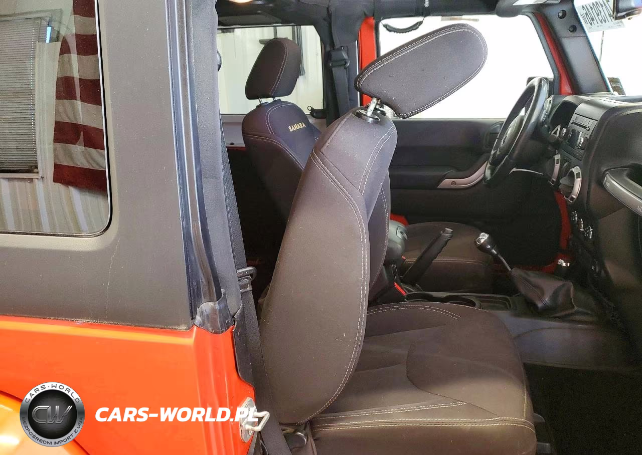 2015 Jeep Wrangler Sahara VIN:1C4AJWBG2FL593382 - 11