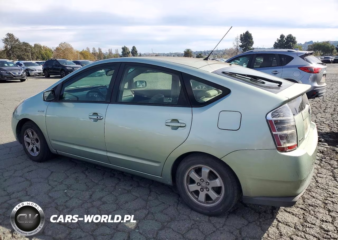 2008 Toyota Prius Base VIN:JTDKB20U383343543 - 2