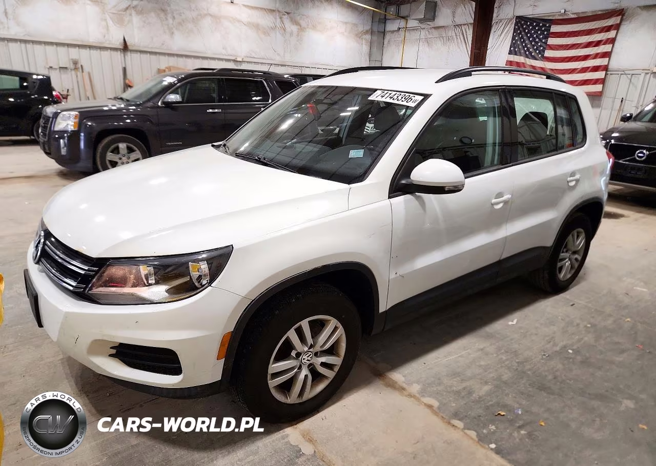 2016 Volkswagen Tiguan S VIN:WVGAV7AX1GW512993 - 1