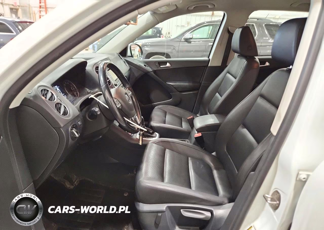 2016 Volkswagen Tiguan S VIN:WVGAV7AX1GW512993 - 7
