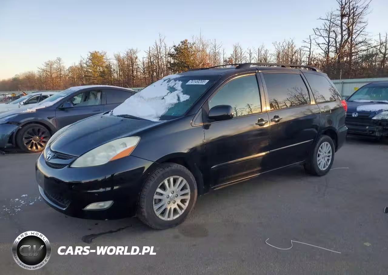 2010 Toyota Sienna Xle