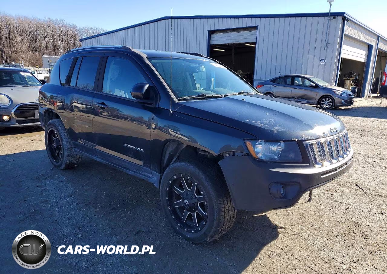 2014 Jeep Compass VIN:1C4NJDEB1ED885247 - 4