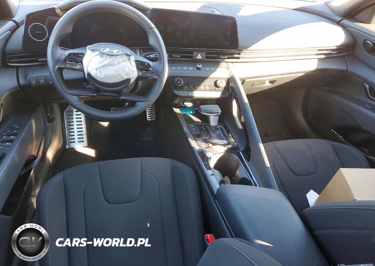 2025 Hyundai Elantra Blue VIN:KMHLM4DJ1SU179474 - 8