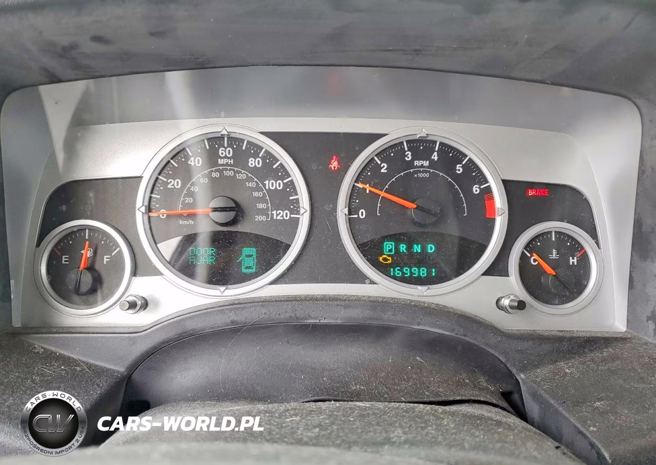 2008 Jeep Patriot Limited VIN:1J8FT48W38D796693 - 9