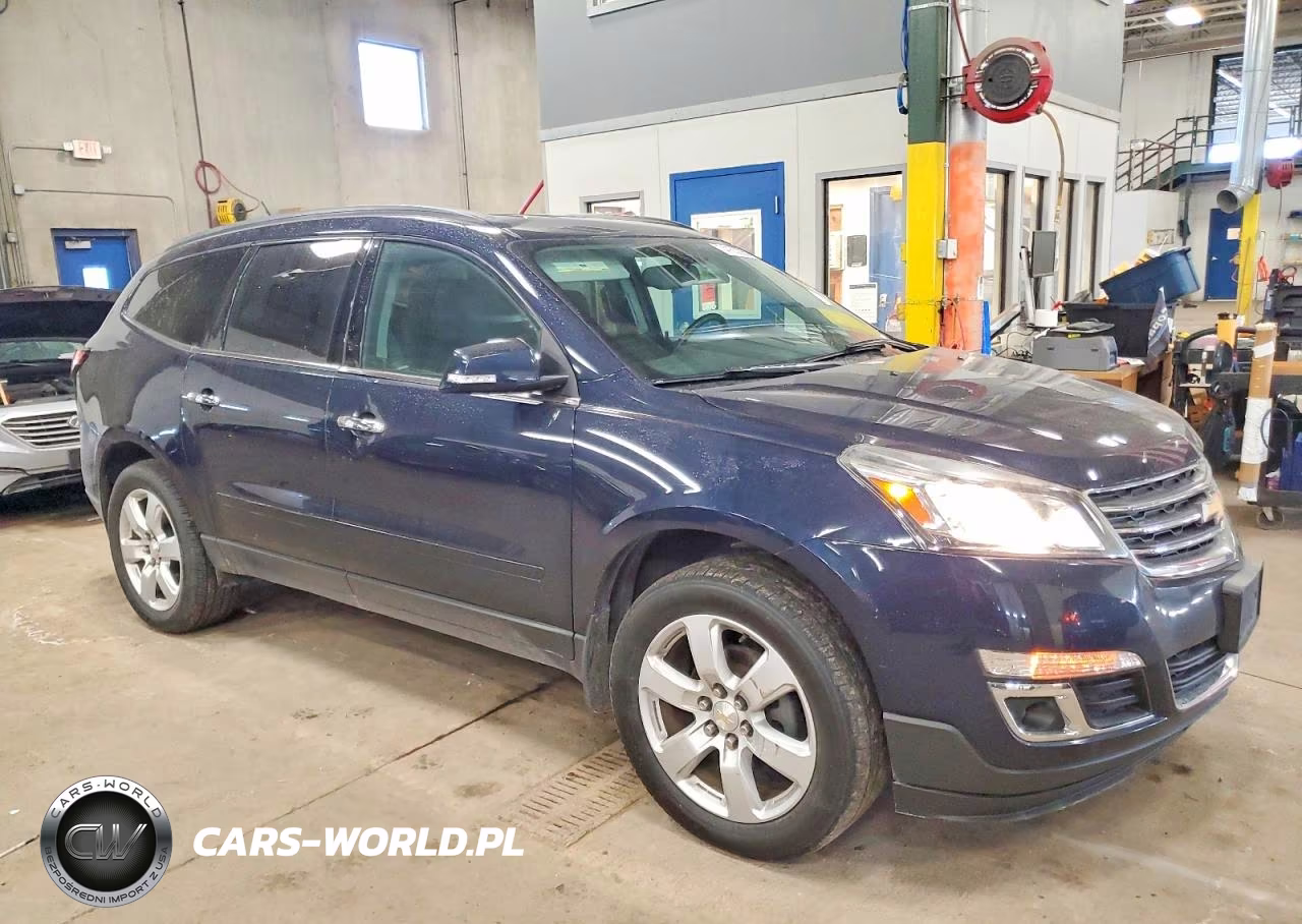 2017 Chevrolet Traverse Lt VIN:1GNKRGKD0HJ292785 - 4