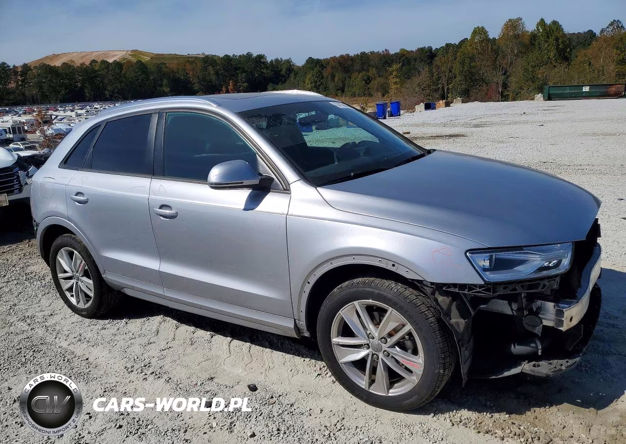 2017 Audi Q3 Premium VIN:WA1ECCFS7HR011439 - 4