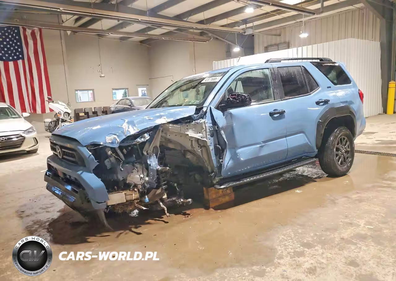 2025 Toyota 4Runner Sr5