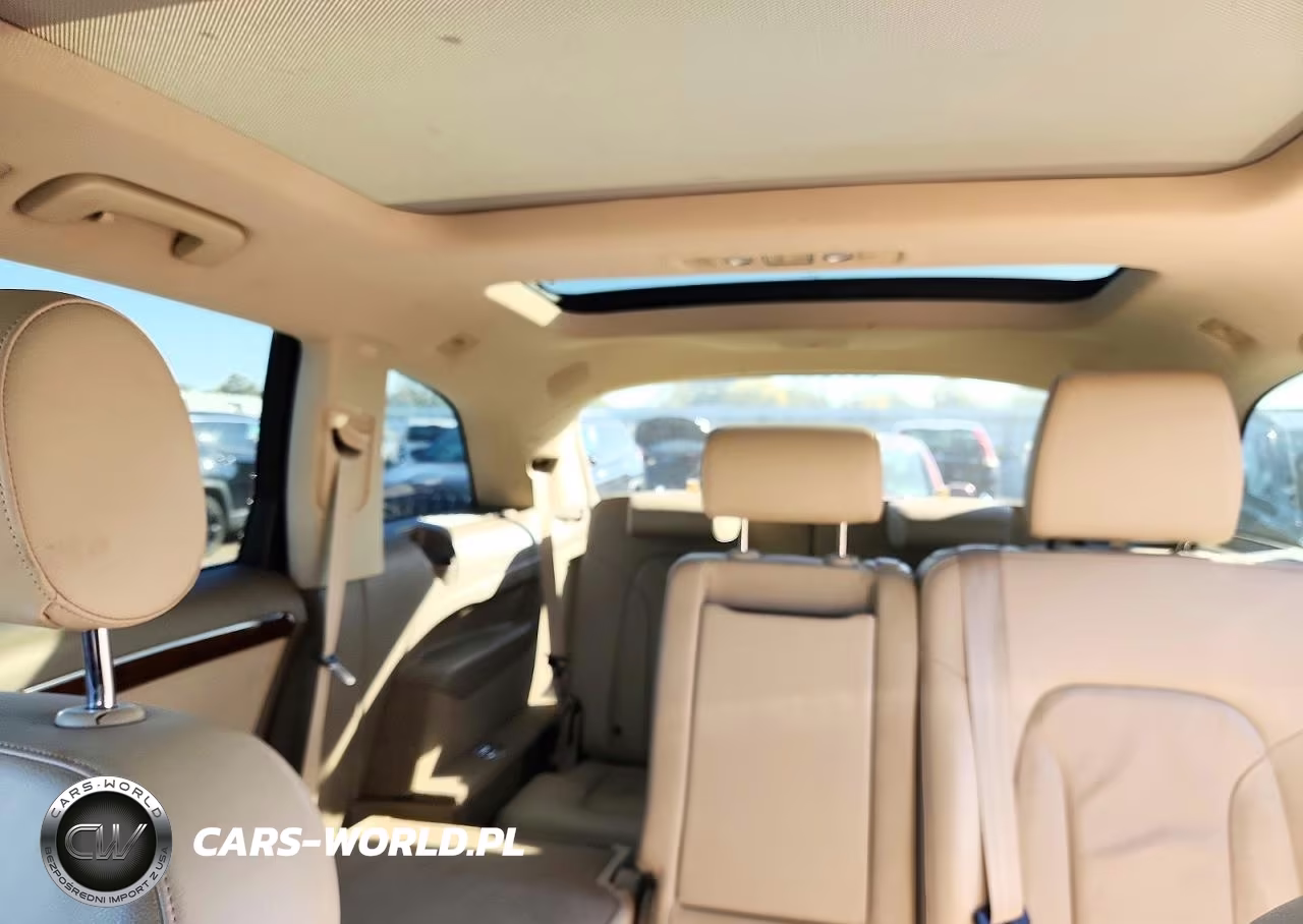 2012 Audi Q7 Premium Plus VIN:WA1LGAFEXCD005358 - 10