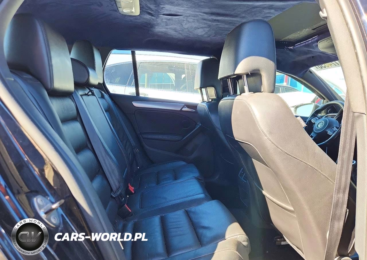 2012 Volkswagen Golf R VIN:WVWPF7AJ7CW275542 - 10