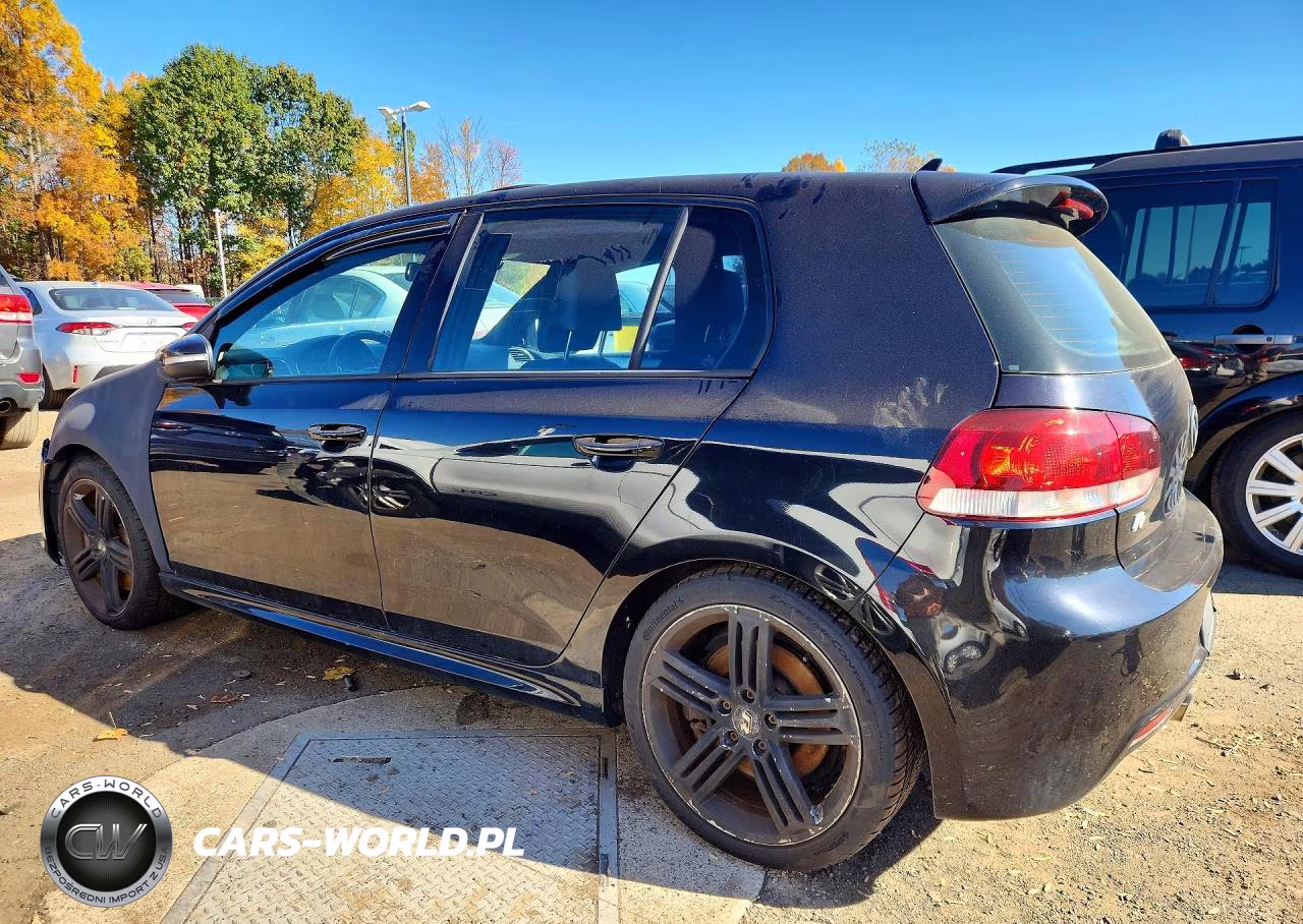 2012 Volkswagen Golf R VIN:WVWPF7AJ7CW275542 - 2