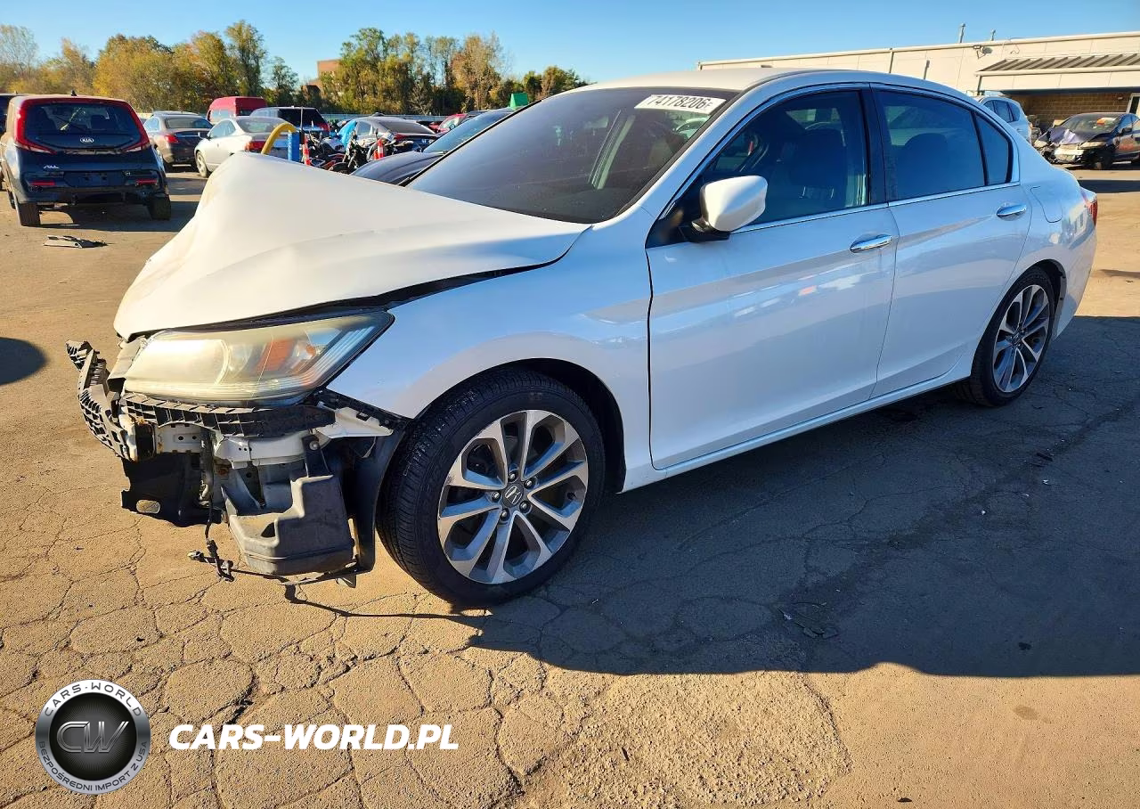 2015 Honda Accord Sport VIN:1HGCR2F5XFA135797 - 1