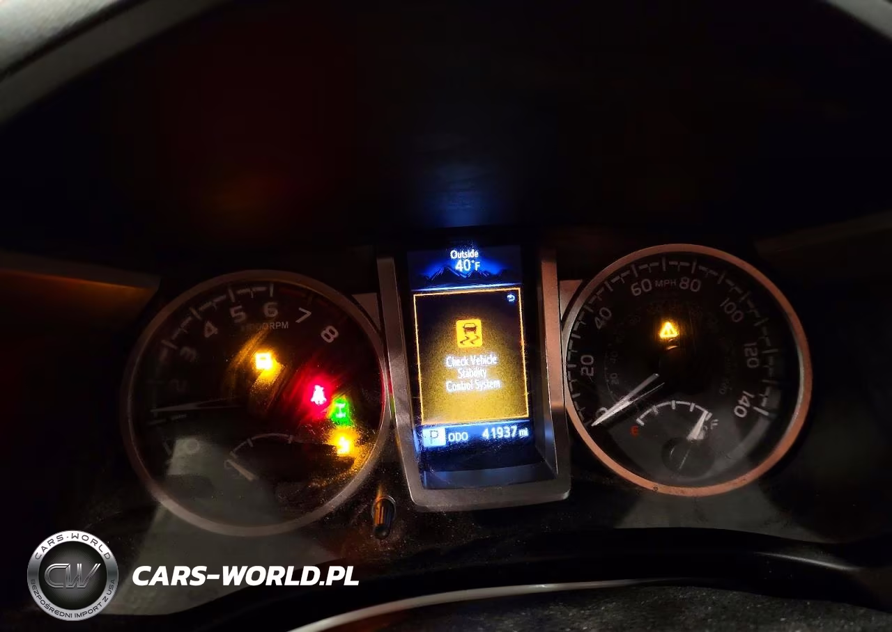 2020 Toyota Tacoma Double Cab VIN:3TMCZ5AN1LM293984 - 9