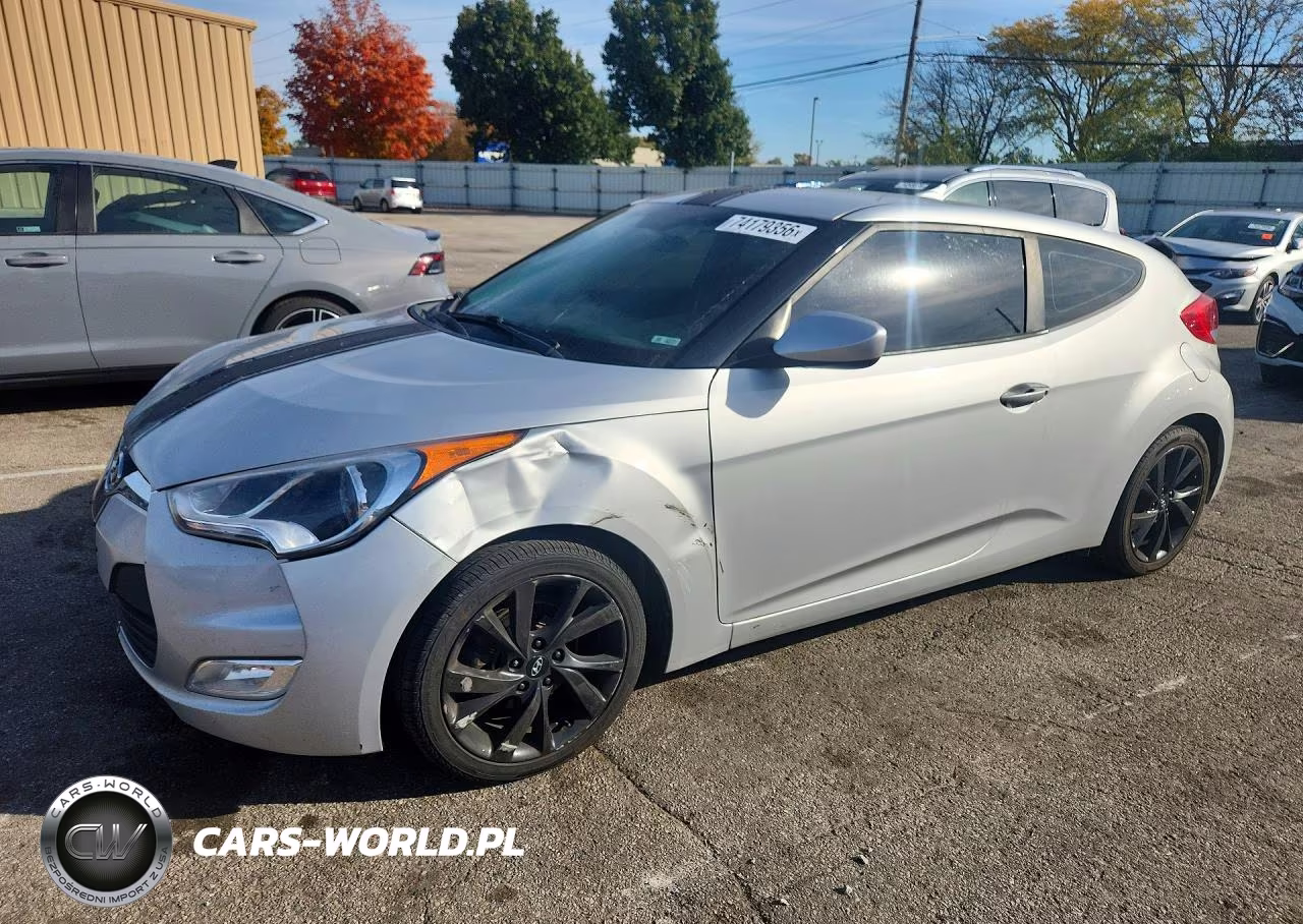 2017 Hyundai Veloster Base VIN:KMHTC6AD5HU312100 - 1