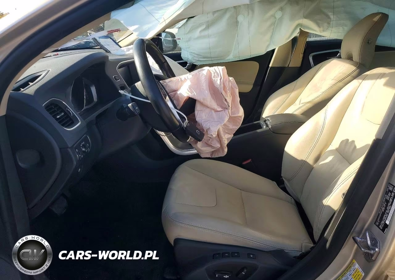 2018 Volvo S60 Inscription VIN:LYV402TK9JB174566 - 7