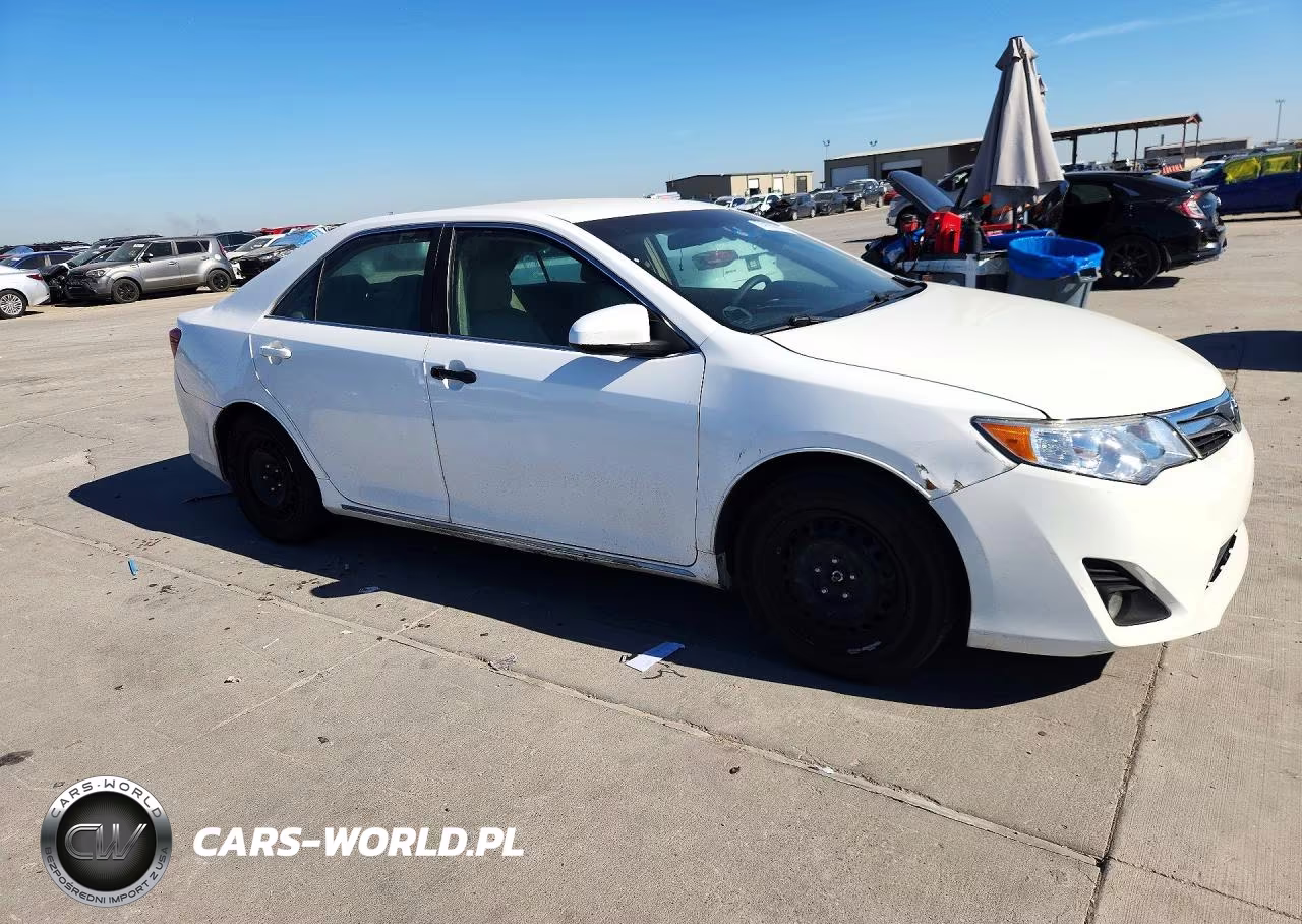 2012 Toyota Camry Le VIN:4T4BF1FK4CR212002 - 4