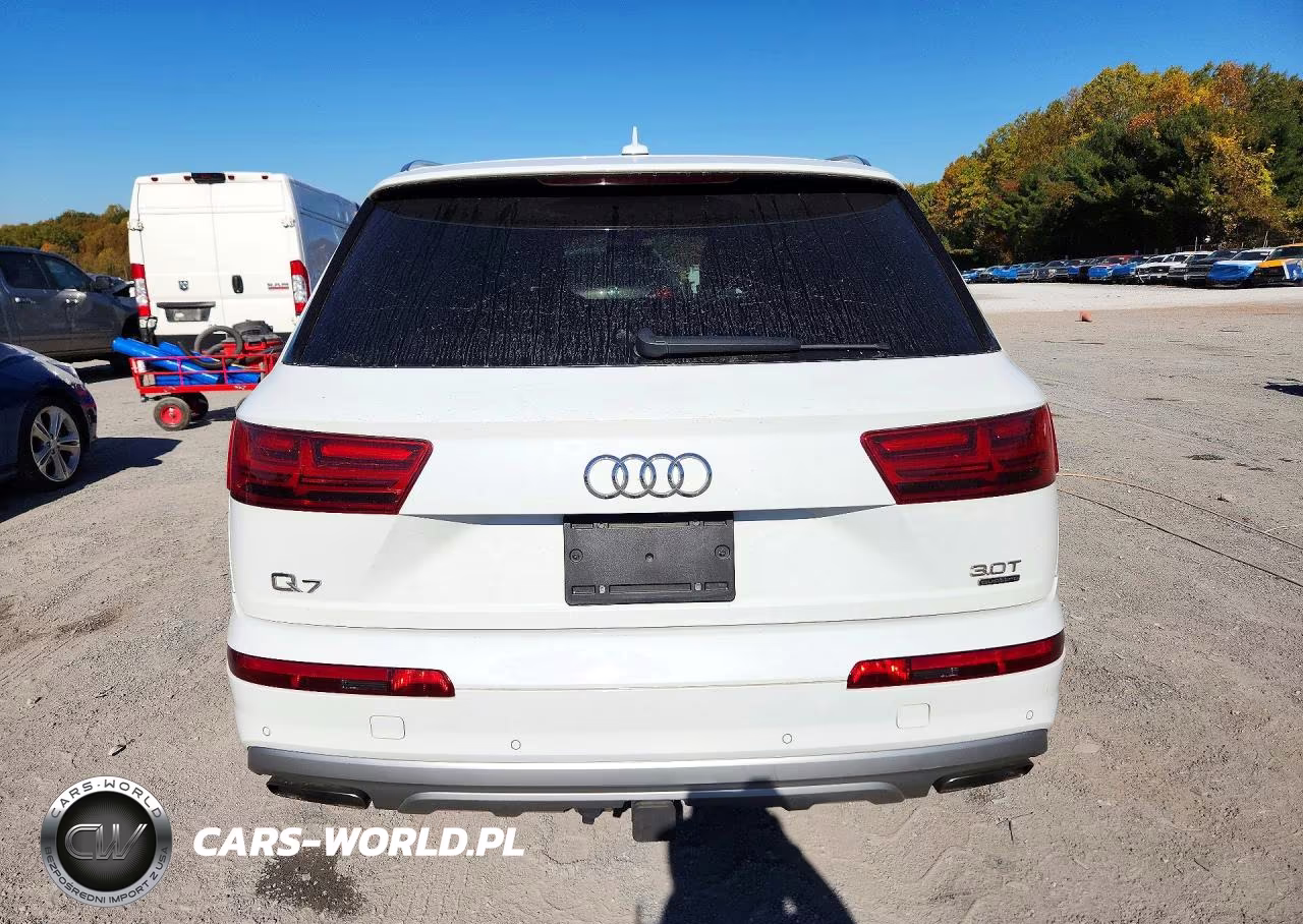 2017 Audi Q7 Prestige VIN:WA1VAAF75HD053157 - 6