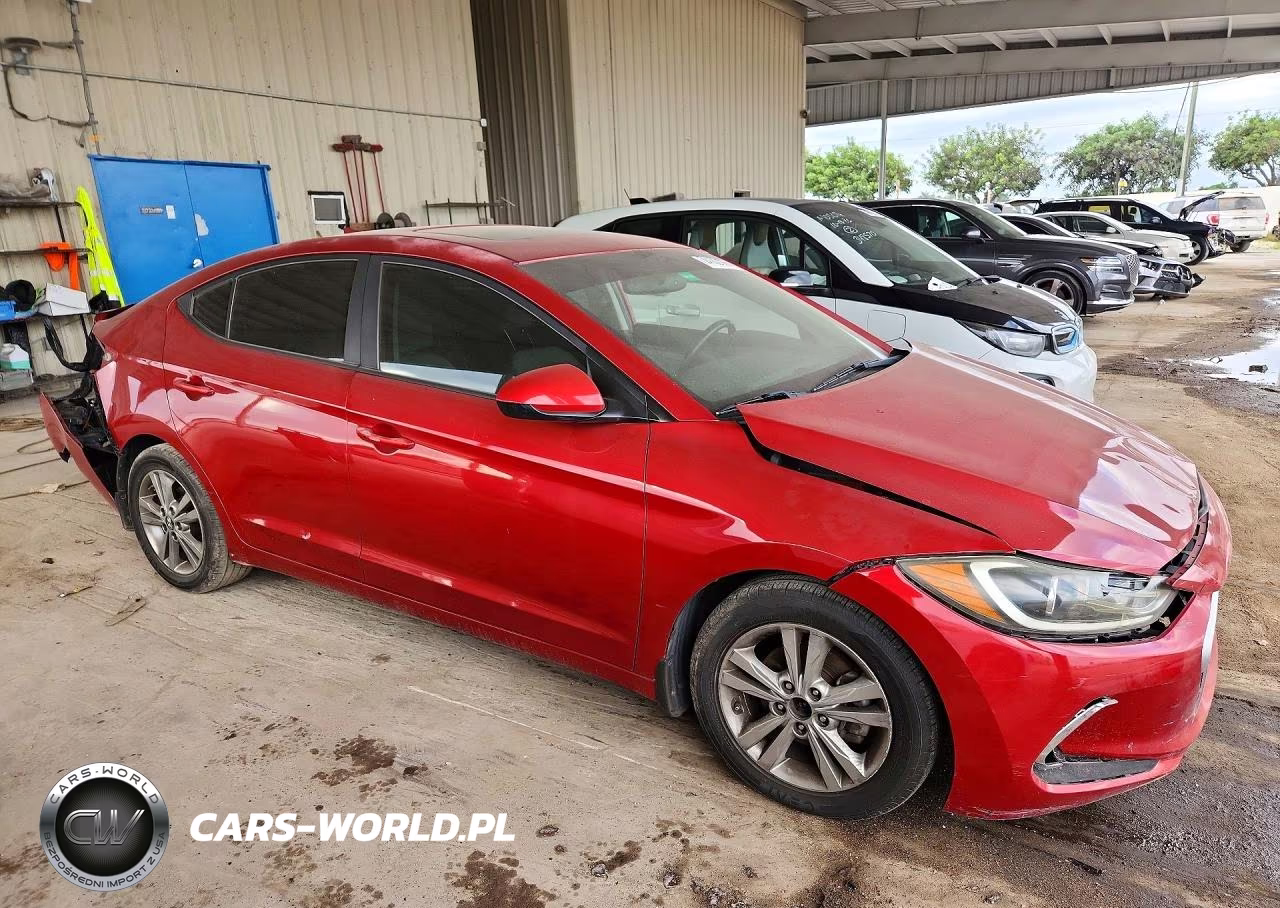 2018 Hyundai Elantra Value Edition VIN:5NPD84LF3JH228290 - 4