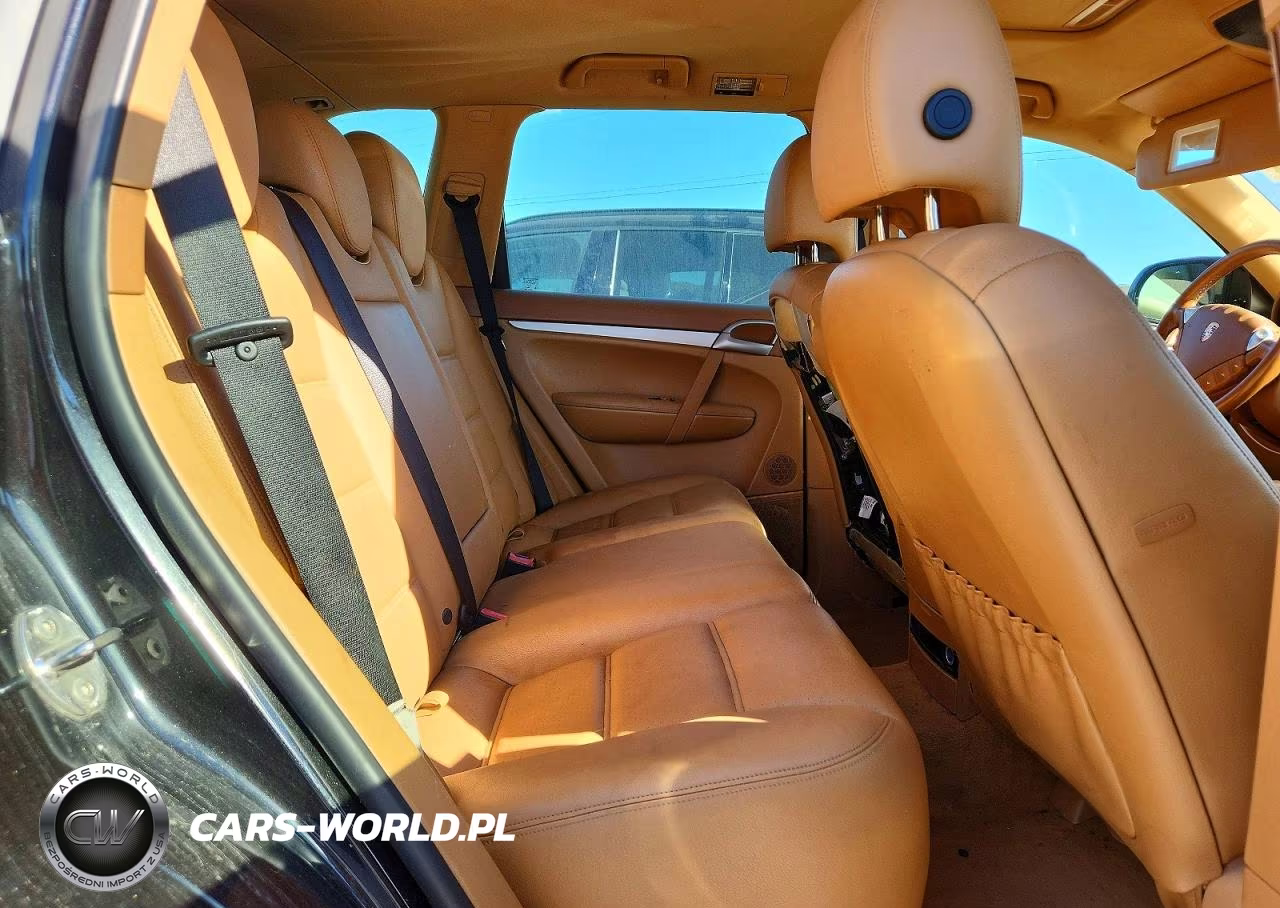 2010 PORSCHE CAYENNE VIN:WP1AA2AP5ALA07274 - 11