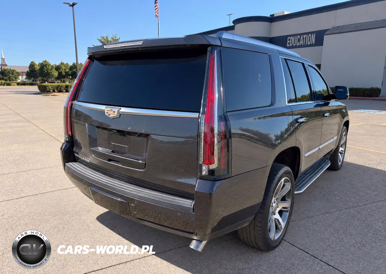 2017 Cadillac Escalade Luxury VIN:1GYS3BKJ9HR128868 - 4
