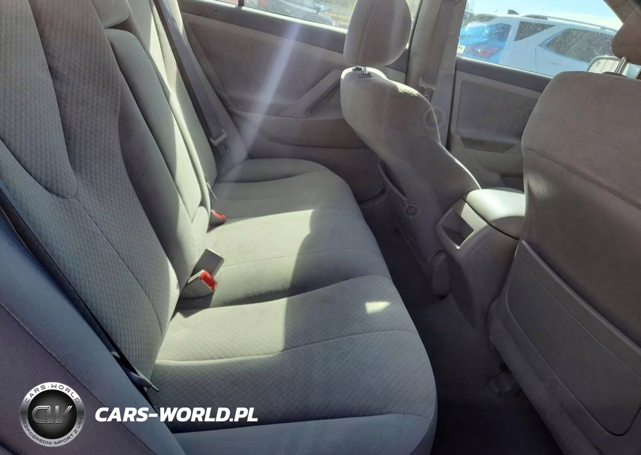 2007 Toyota Camry Le VIN:4T1BE46KX7U514155 - 10