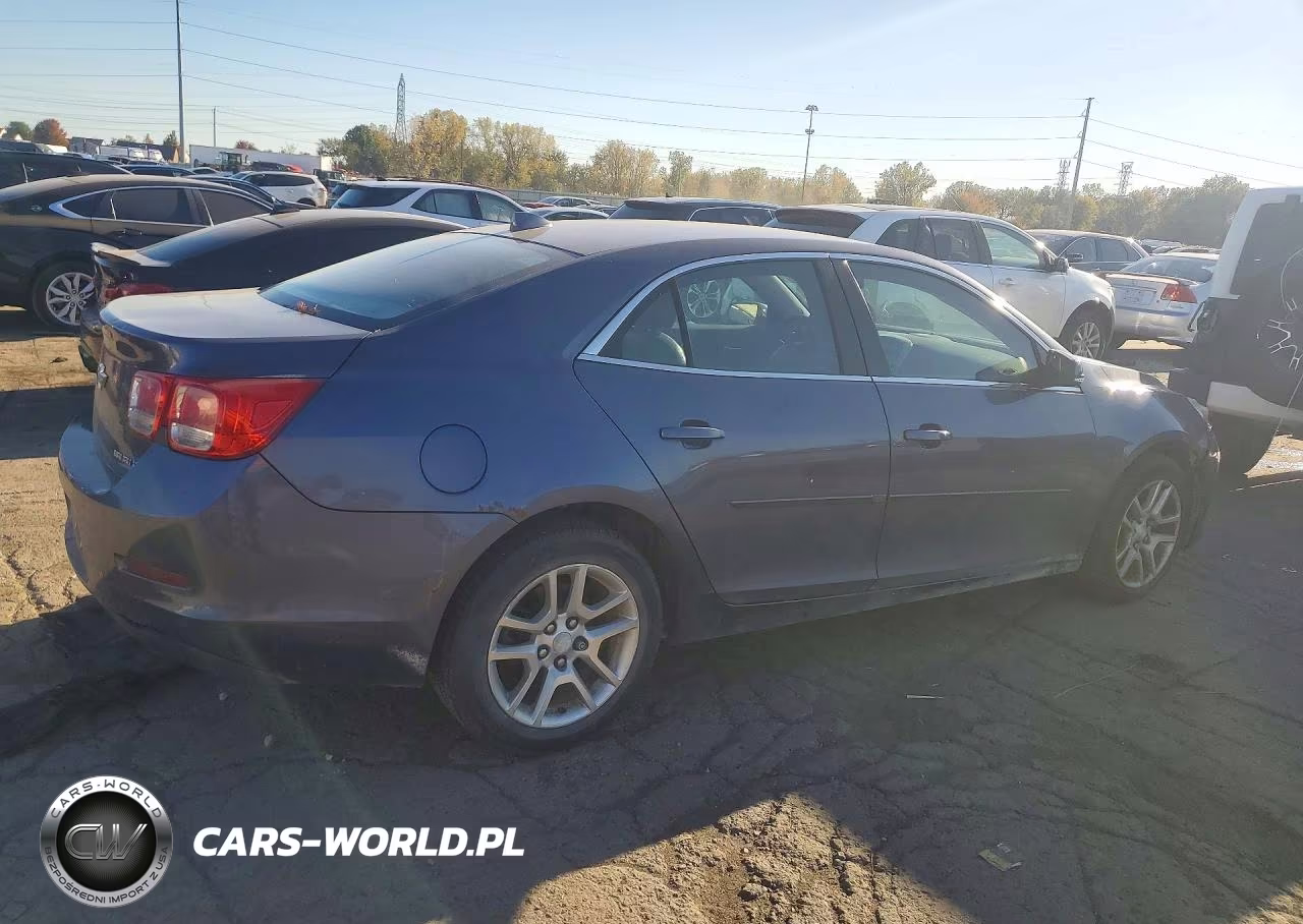 2013 Chevrolet Malibu 1Lt VIN:1G11C5SA7DF333614 - 3
