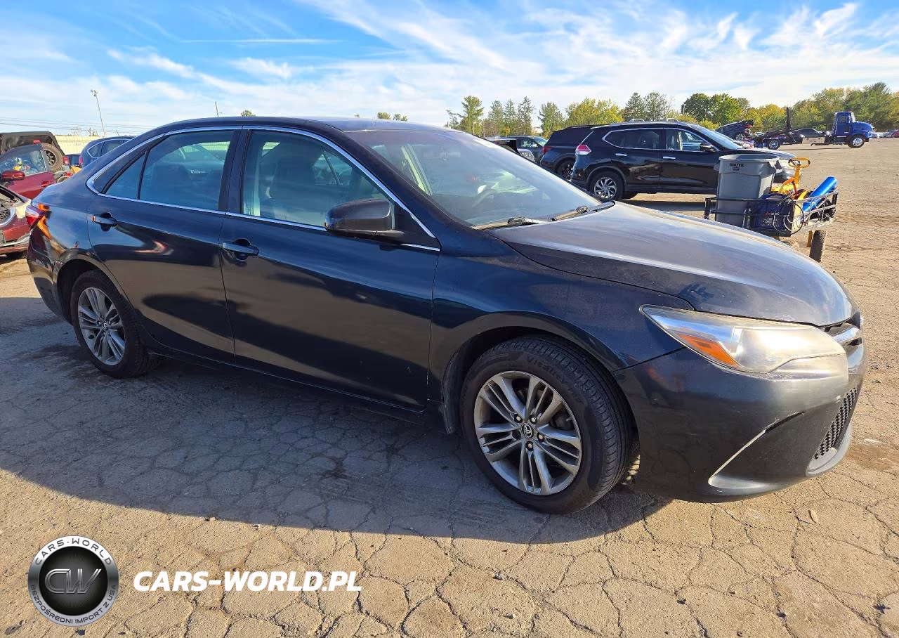 2017 Toyota Camry Se VIN:4T1BF1FK7HU763901 - 4