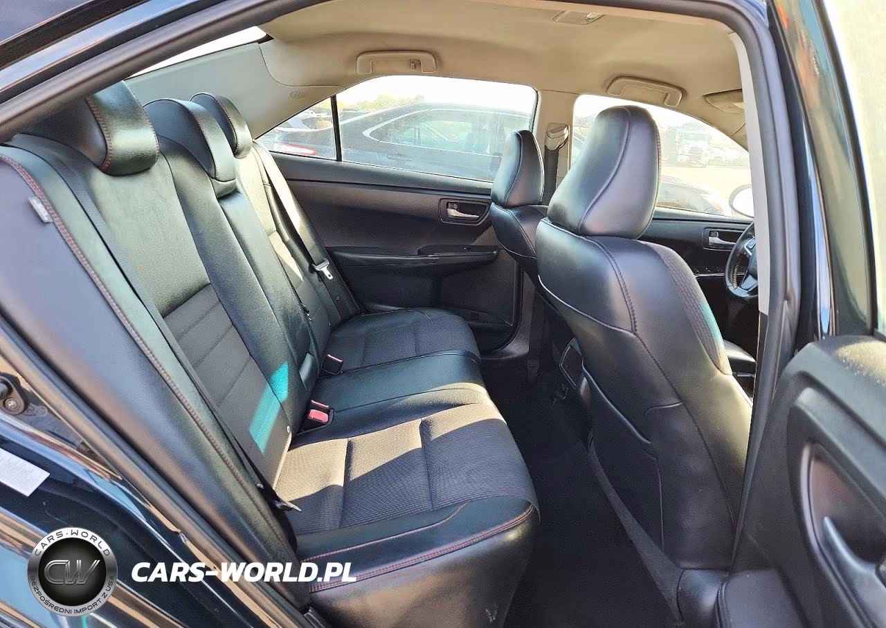2017 Toyota Camry Le VIN:4T1BF1FK2HU332155 - 10