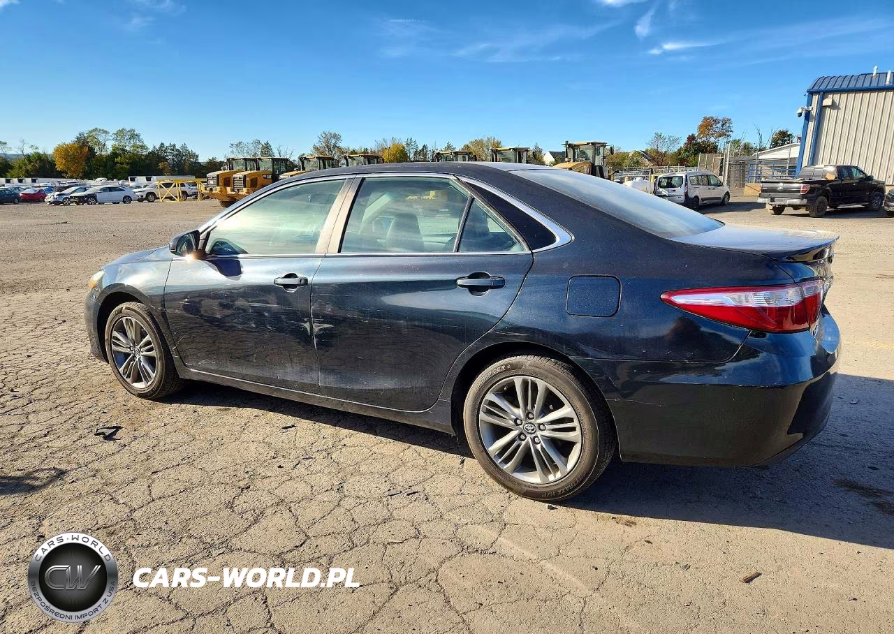 2017 Toyota Camry Le VIN:4T1BF1FK2HU332155 - 2