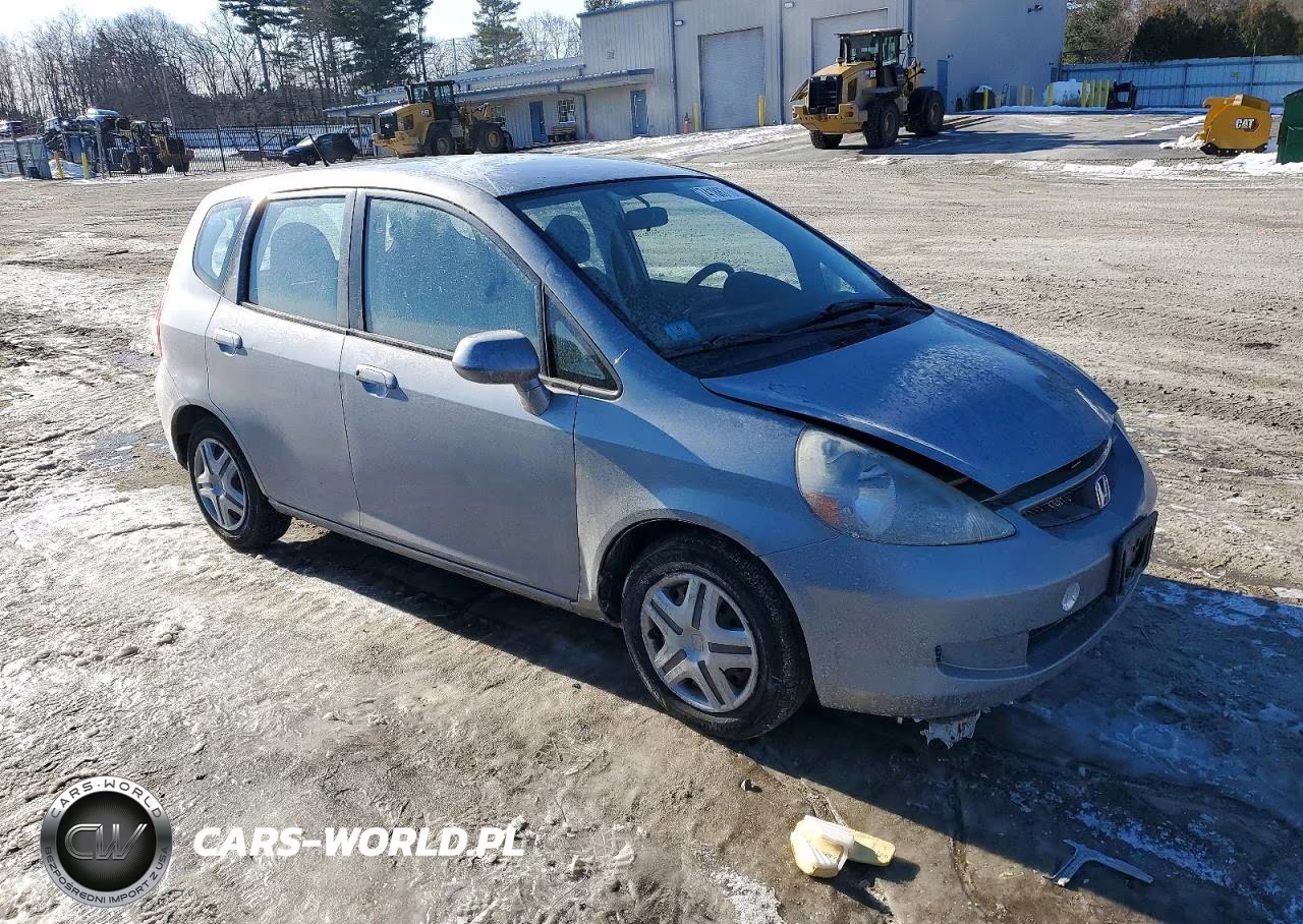 2008 Honda Fit VIN:JHMGD38408S018539 - 4