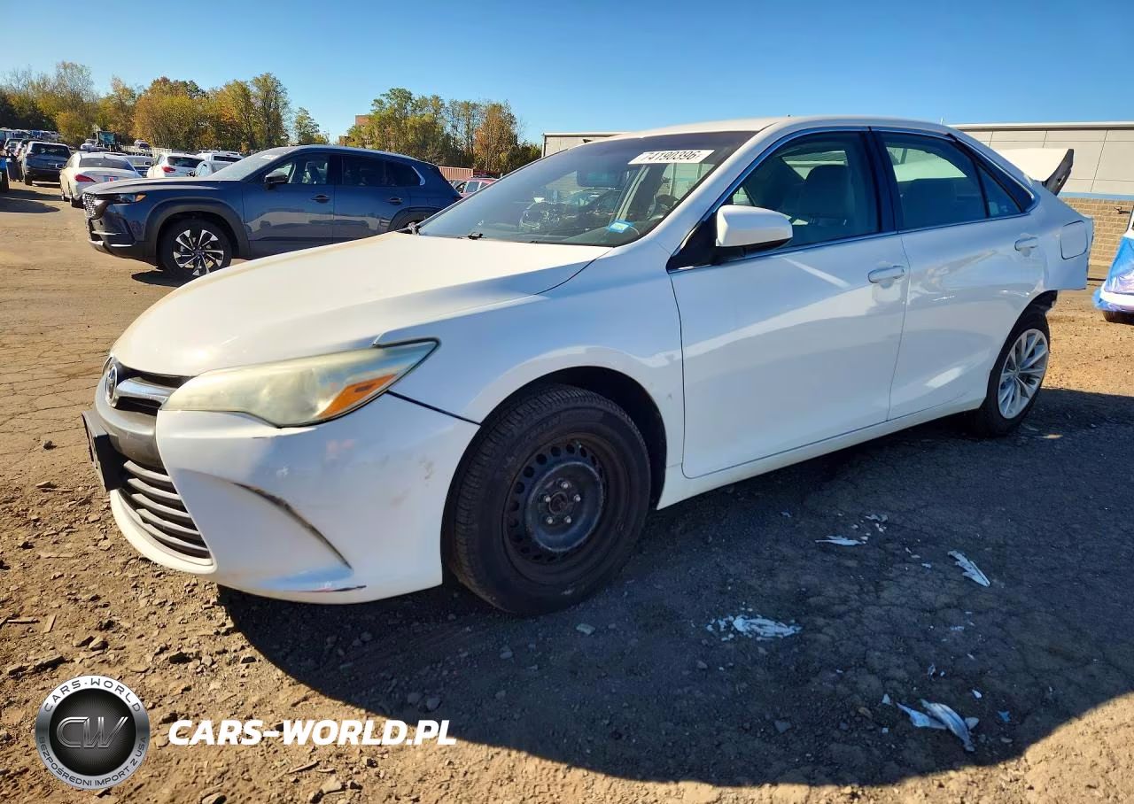 2015 Toyota Camry Le