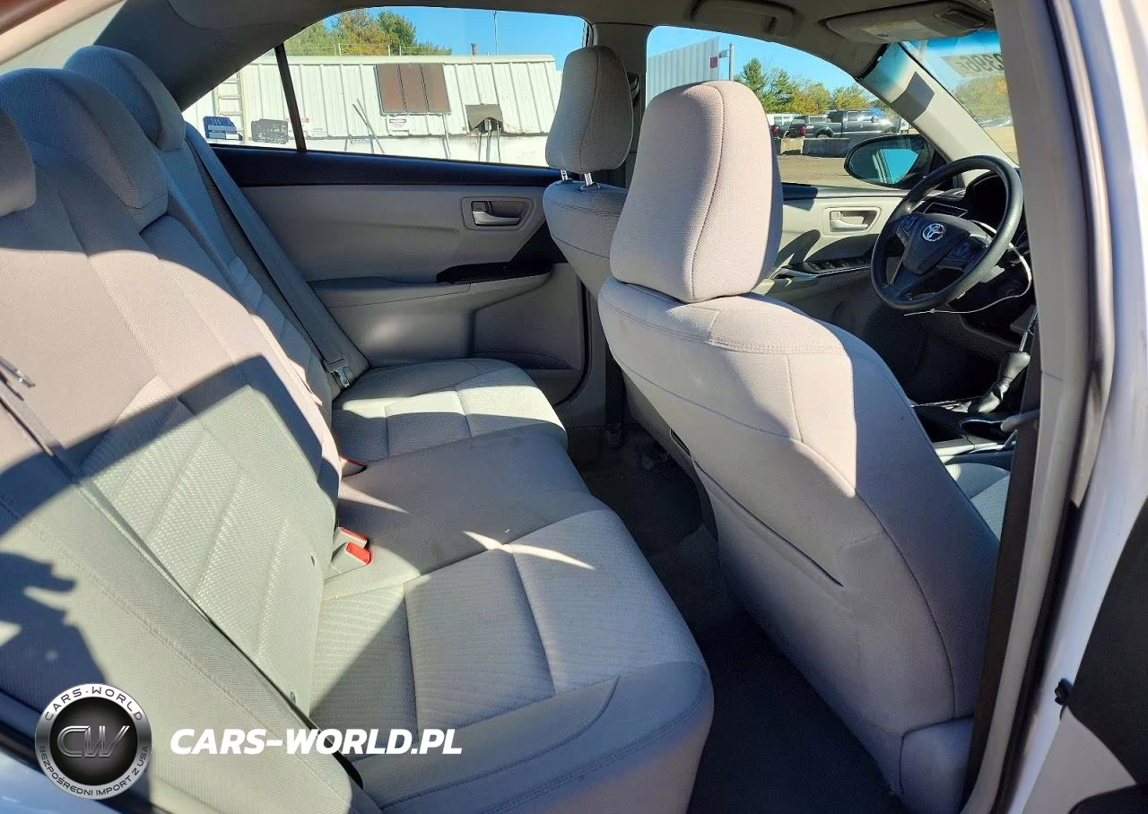 2015 Toyota Camry Le VIN:4T4BF1FK6FR479551 - 10