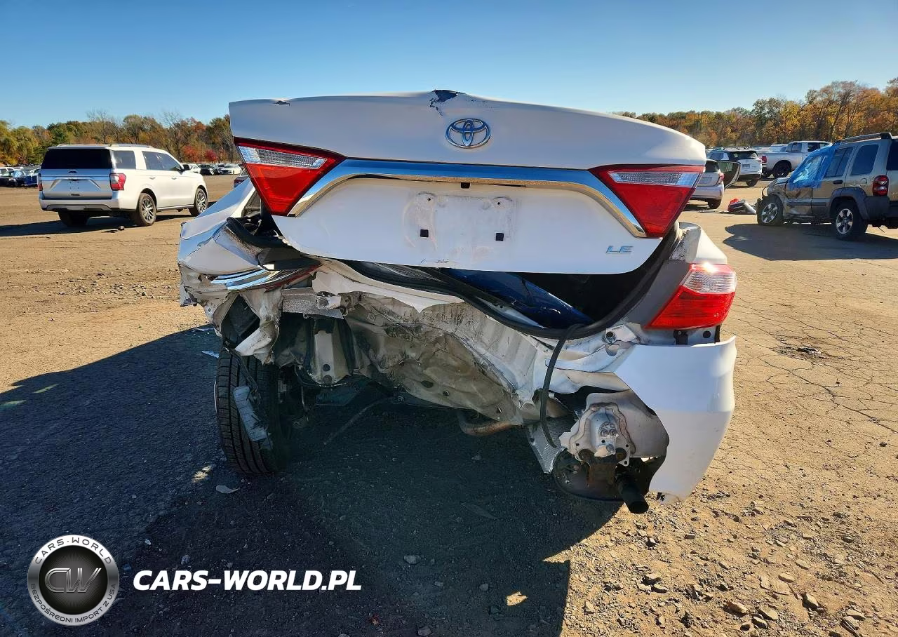 2015 Toyota Camry Le VIN:4T4BF1FK6FR479551 - 6