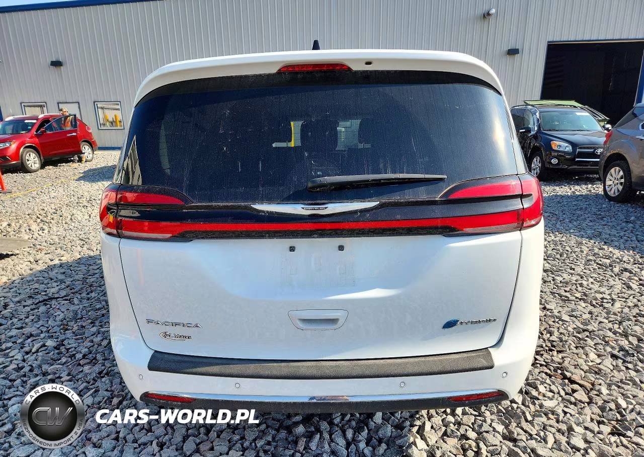 2023 Chrysler Pacifica Hybrid Touring L VIN:2C4RC1L71PR614228 - 6