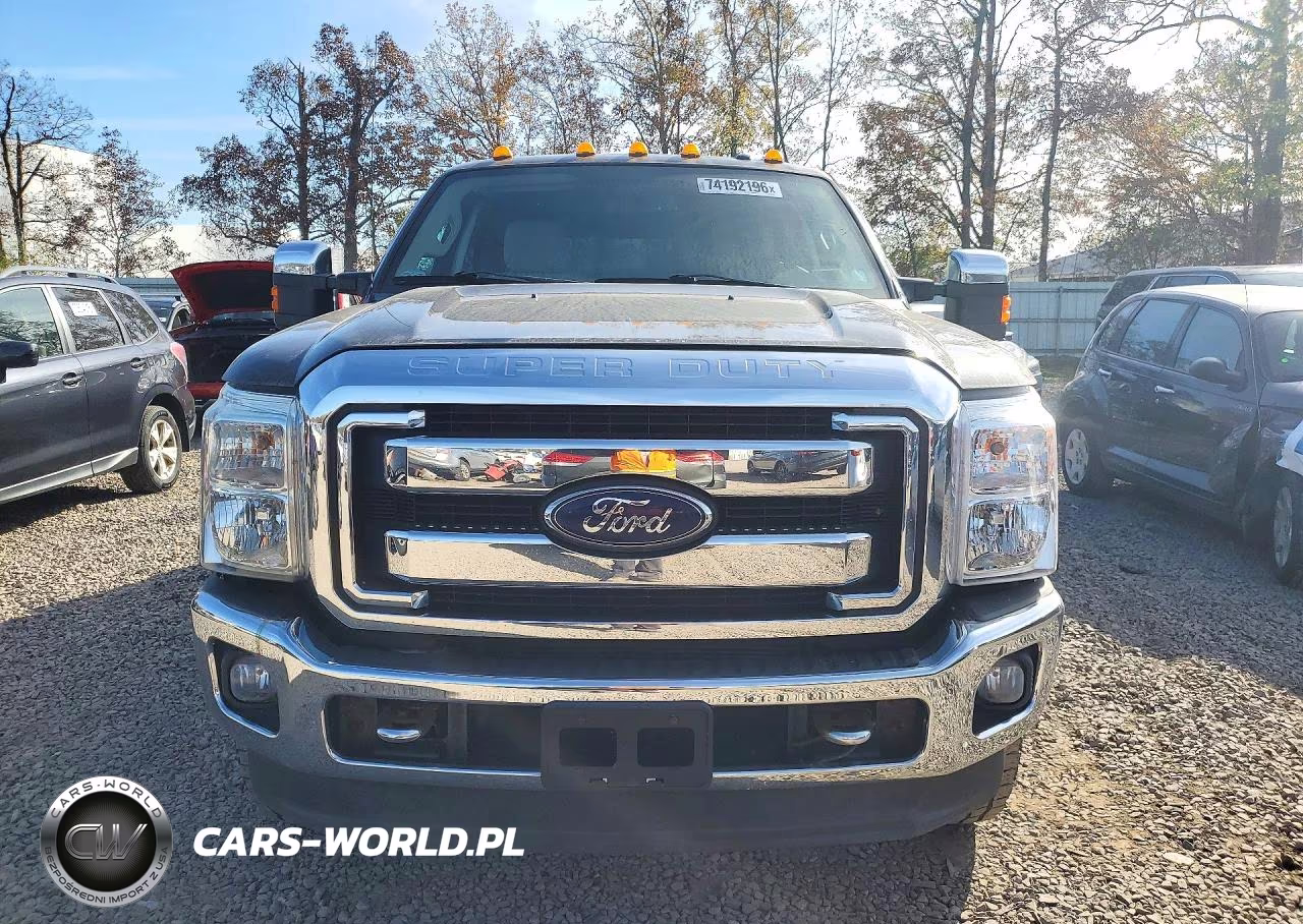 2013 Ford F350 Super Duty VIN:1FT8X3B65DEB32181 - 5