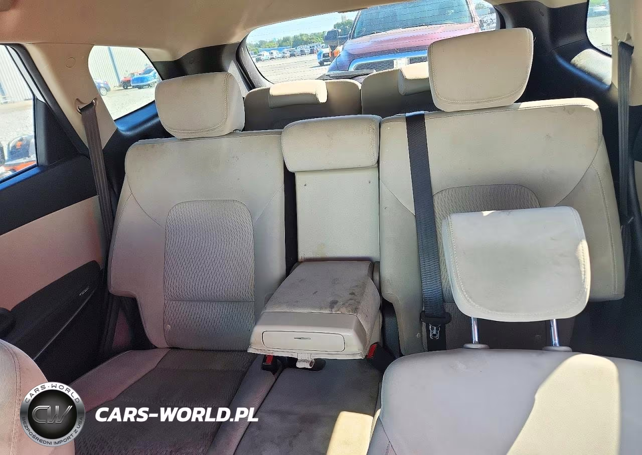 2019 Hyundai Santa Fe Xl Se VIN:KM8SM4HF7KU301983 - 10