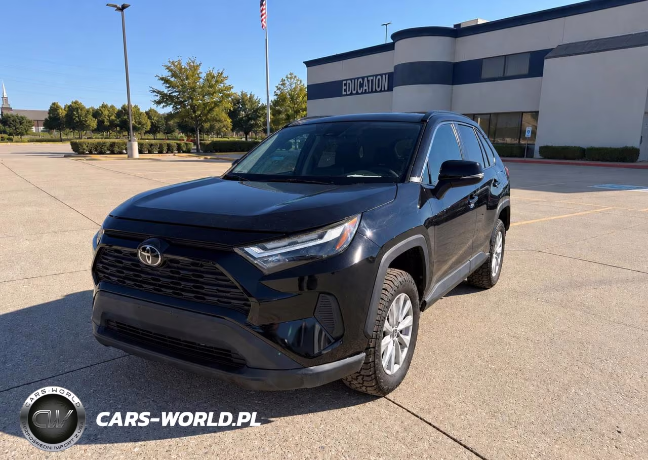 2023 Toyota Rav4 Xle VIN:2T3W1RFV0PW271225 - 2