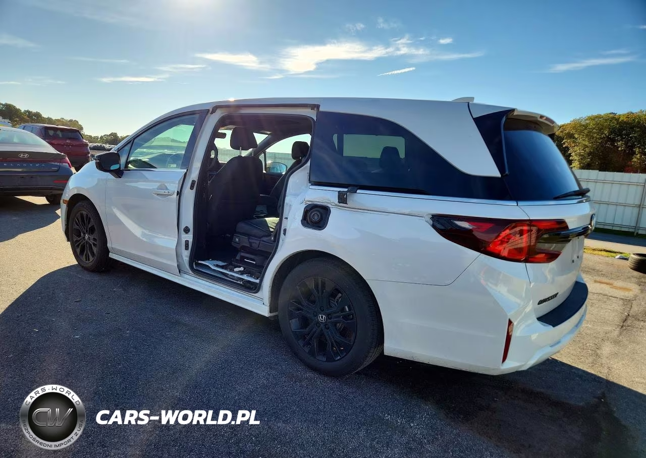 2026 Honda Odyssey Sport-L VIN:5FNRL6H74TB043233 - 2