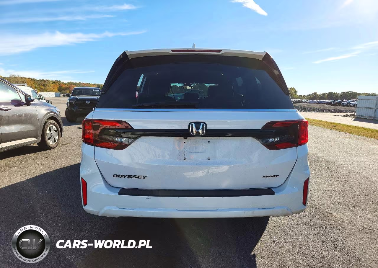 2026 Honda Odyssey Sport-L VIN:5FNRL6H74TB043233 - 6