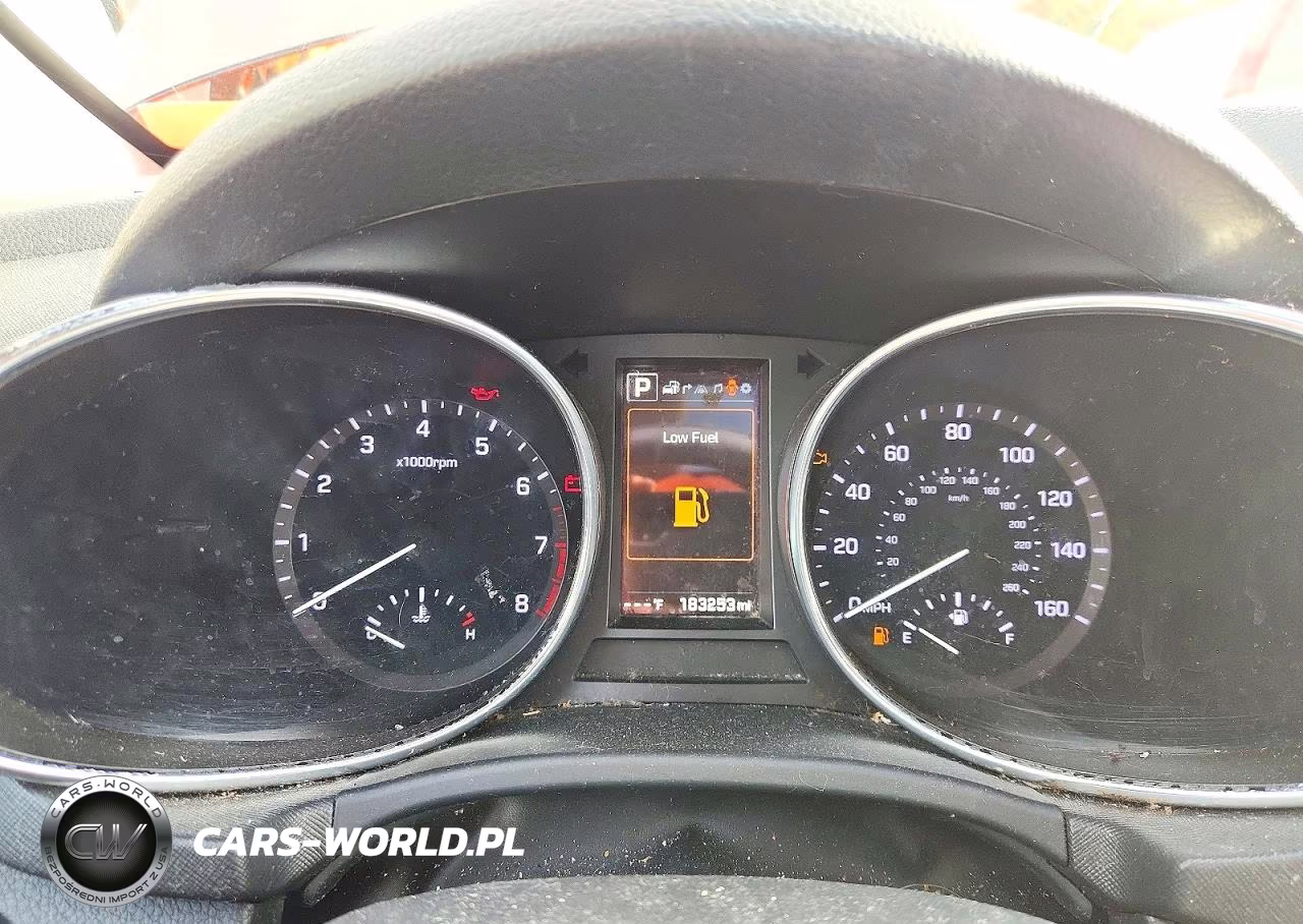 2018 Hyundai Santa Fe Limited Ultimate VIN:KM8SRDHF5JU286061 - 9