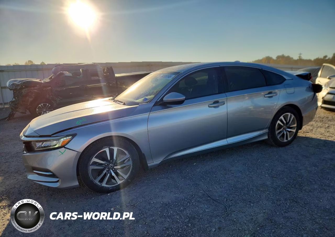 2018 Honda Accord Hybrid VIN:1HGCV3F11JA015989 - 1