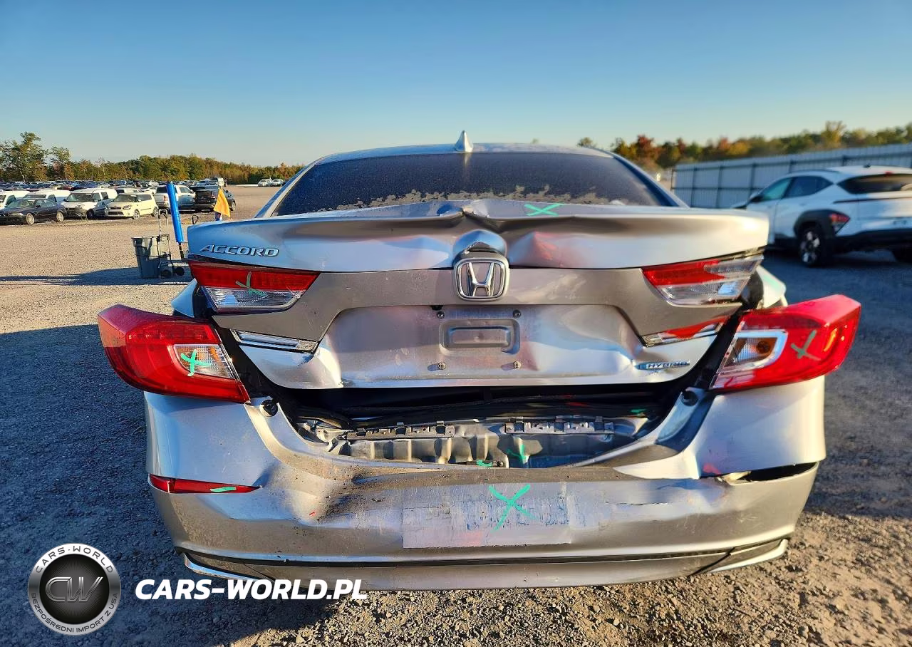 2018 Honda Accord Hybrid VIN:1HGCV3F11JA015989 - 6
