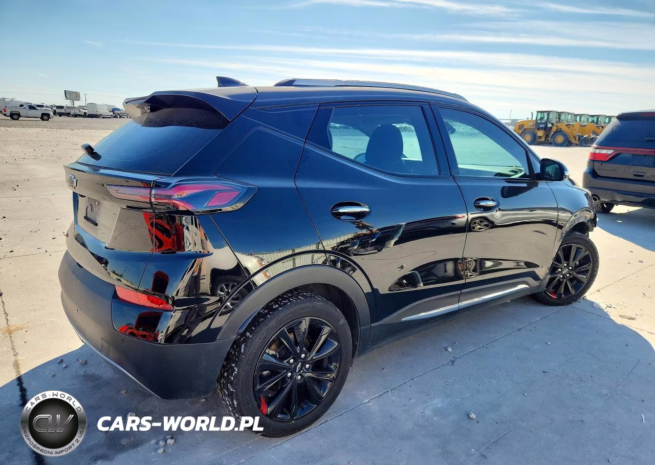 2023 Chevrolet Bolt Euv Premier VIN:1G1FZ6S03P4111539 - 3
