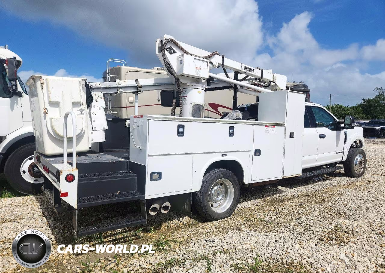 2018 Ford F550 Super Duty VIN:1FD0X5HTXJEC96068 - 3