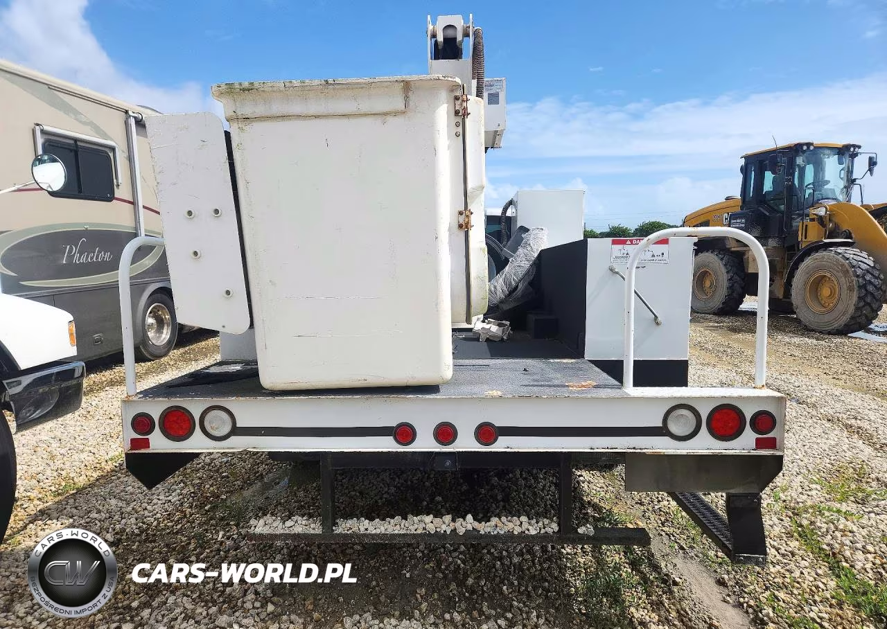 2018 Ford F550 Super Duty VIN:1FD0X5HTXJEC96068 - 6