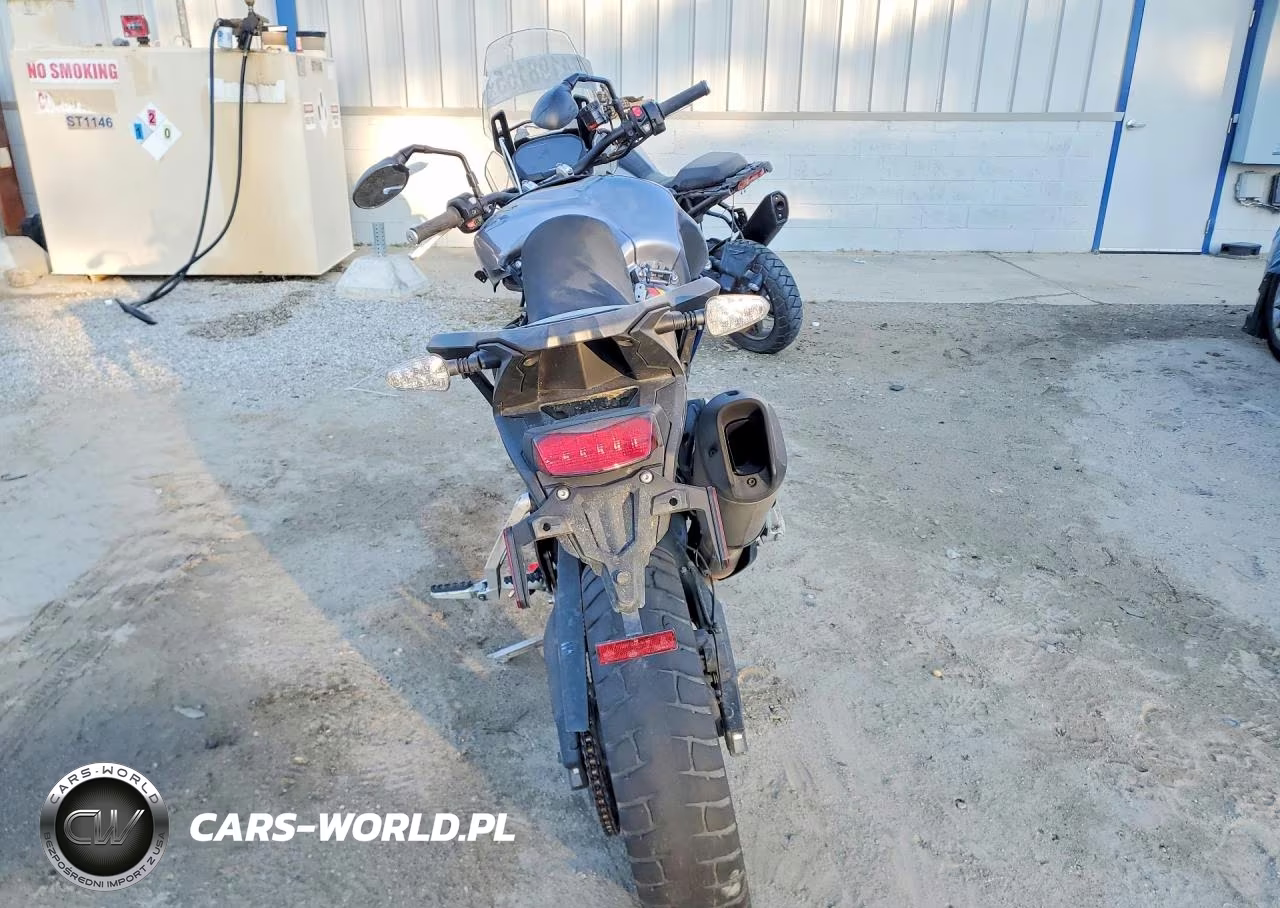 2023 Triumph Tiger 850 Sport VIN:SMTE68DG4PTBH1126 - 4