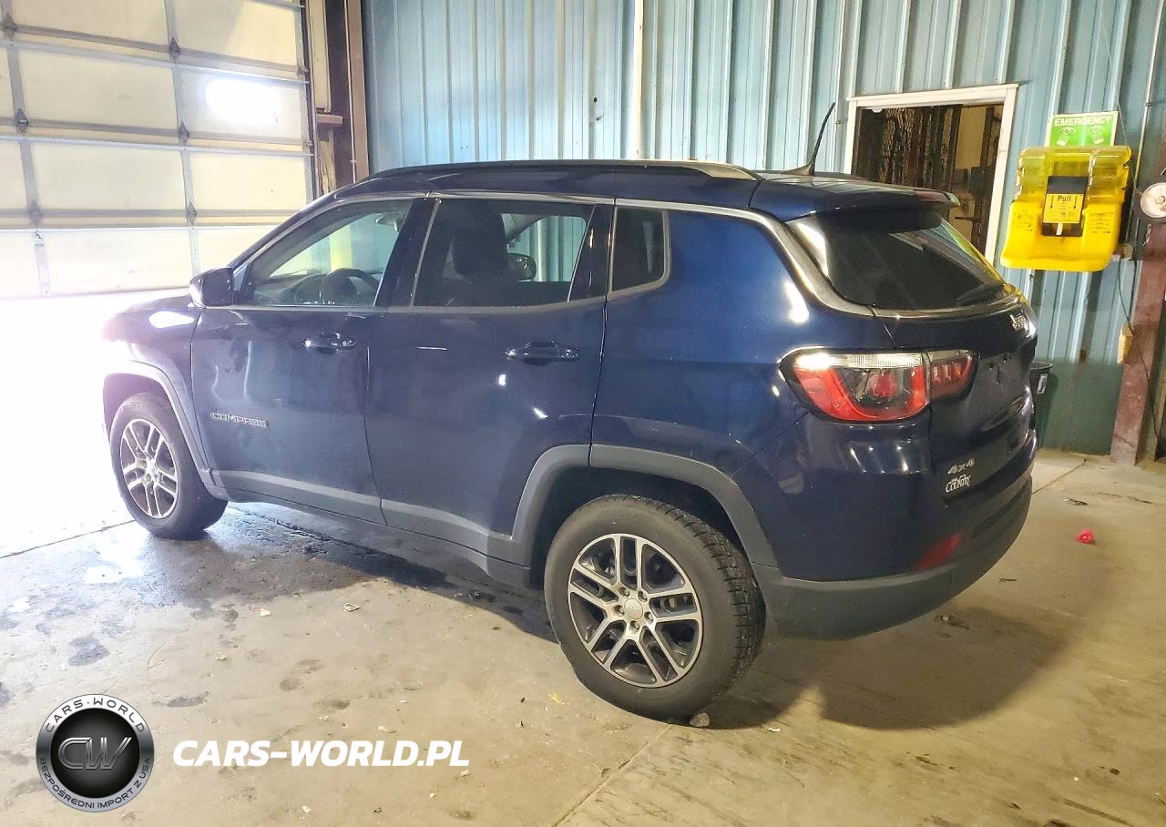 2019 Jeep Compass Latitude VIN:3C4NJDBB7KT711919 - 2